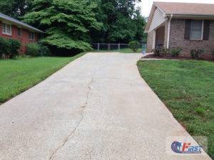 Lawrenceville GA Pressure Washing. Suwanee, GA Pressure Washing. driveway pressure washing service