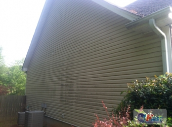 011_first_in_pressure_washing_residential-41