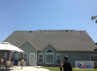 Clean shingle roof after roof cleaning