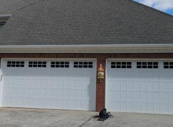 Clean shingle roof after roof cleaning